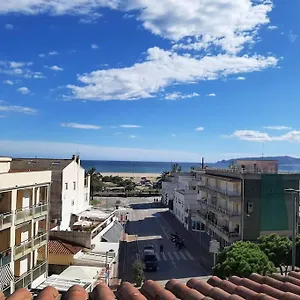 Victoria, 300 M De La Playa Y De Parking Publico En La Playa,100 M Centro , L'Estartit España